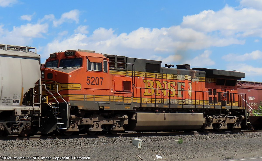 BNSF 5207